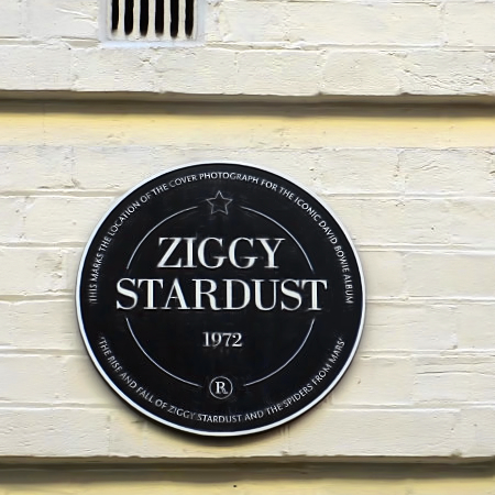 Ziggy Stardust Cover, London