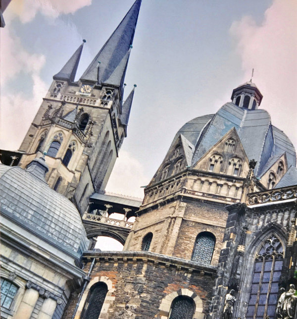 In subTOURING destination Rock im Park to Download, Aachen Cathedral is a place to visit
